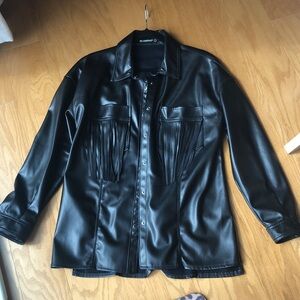 BLANKNYC FAUX LEATHER FRINGE SHIRT JACKET